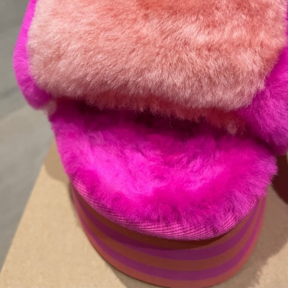 UGG Disco Checker Slide Vibrant Platform Slides - Picture 12 of 16